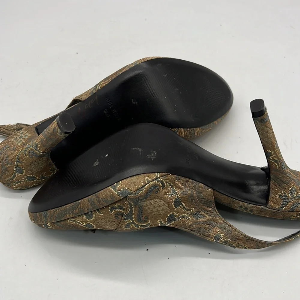 Nine West Dress Heels with Sling Back Heel size 9.5 M